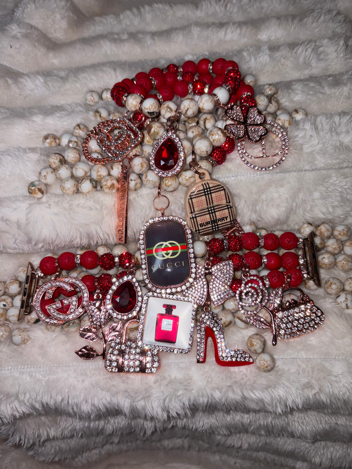 Seashells  = Red