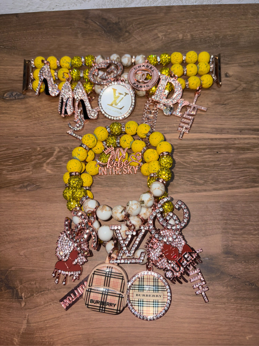 Seashells  = Yellow