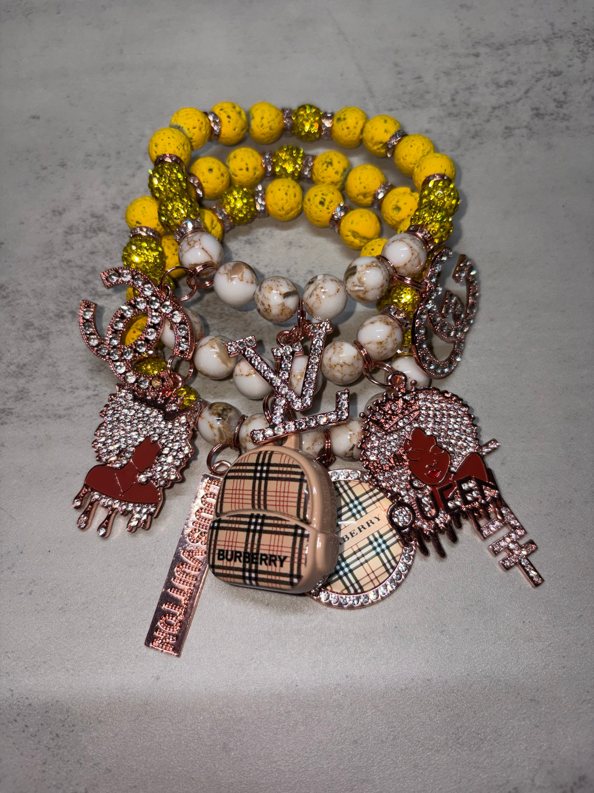 Seashells  = Yellow